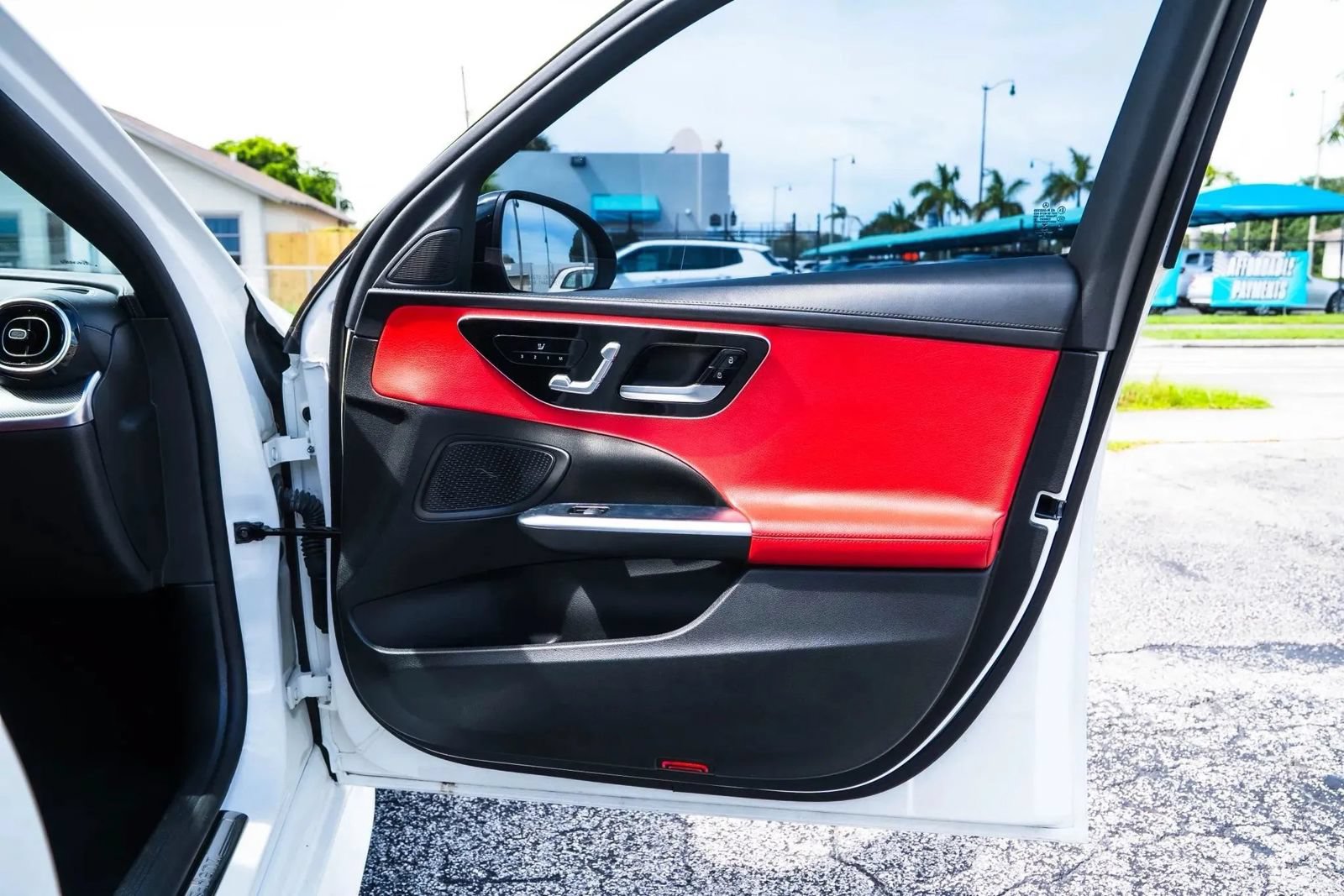 Used 2022 Mercedes-Benz C 300 Sedan image 24
