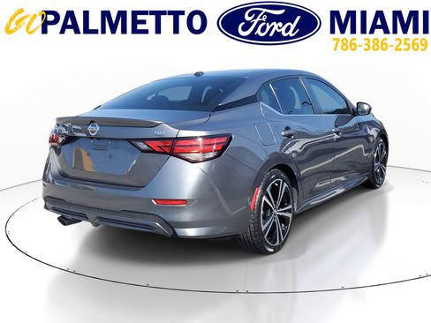 Used 2023 Nissan Sentra SR w/ Electronics Package image 6