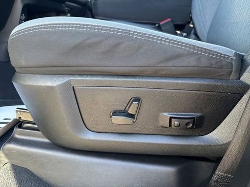 Used 2024 RAM 3500 Big Horn image 25