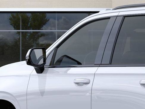 New 2026 Cadillac Escalade V w/ LPO, ONYX Package AWD/4WD image 12