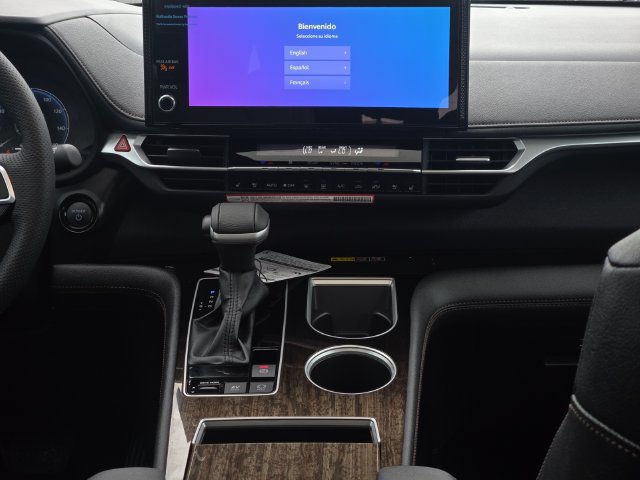 Certified 2026 Toyota Sienna Limited FWD image 20