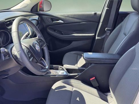 Used 2022 Buick Encore GX Select FWD image 19