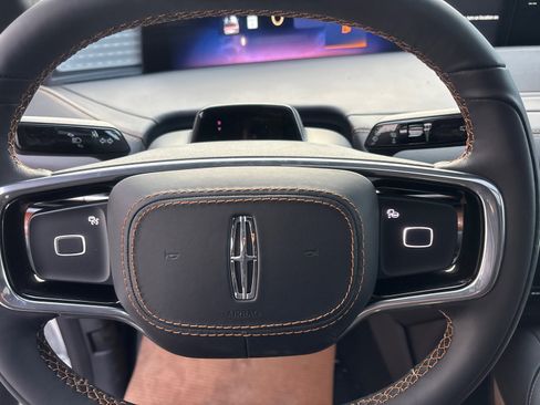 New 2026 Lincoln Navigator L Black Label image 15