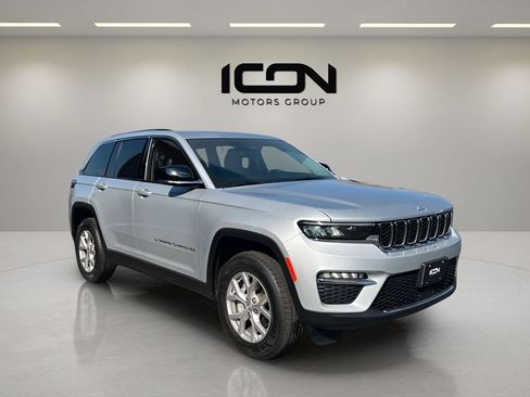 Used 2022 Jeep Grand Cherokee Limited AWD/4WD image 7