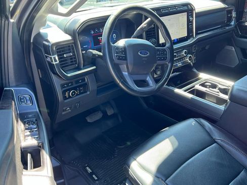 Used 2023 Ford F250 Lariat w/ Lariat Ultimate Package AWD/4WD image 27