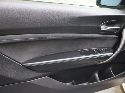 Used 2018 BMW M2 image 15