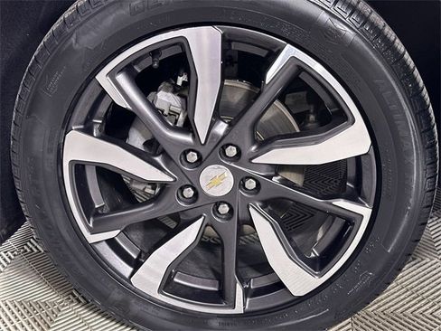 Used 2022 Chevrolet Equinox LT image 33