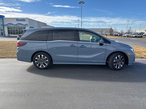 New 2026 Honda Odyssey Elite image 2