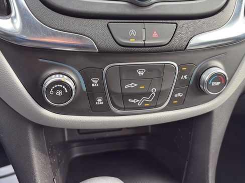 Certified 2024 Chevrolet Equinox LS image 22