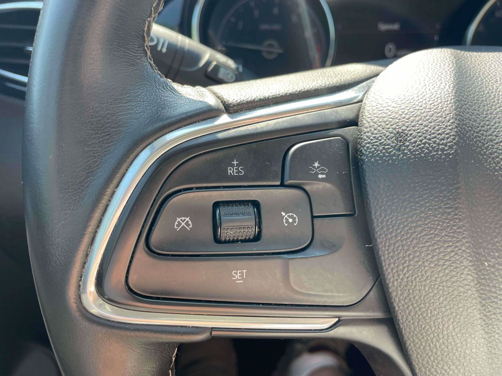 Used 2021 Buick Encore GX Select FWD image 18