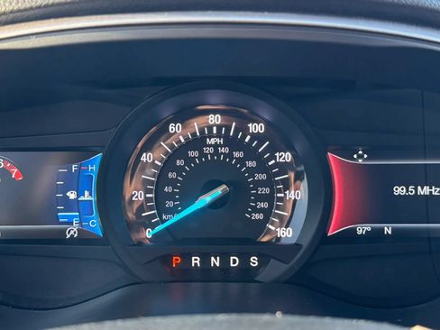 Used 2018 Ford Fusion SE w/ Fusion SE Technology Package FWD image 61