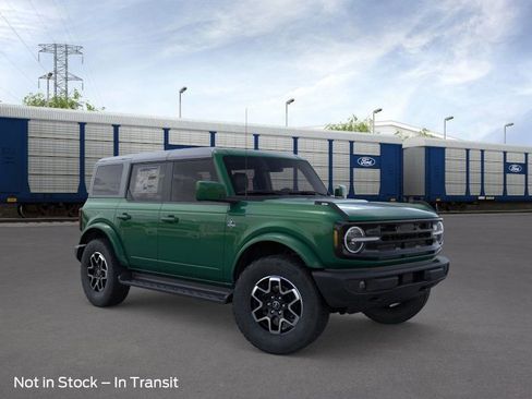 New 2025 Ford Bronco Outer Banks image 7