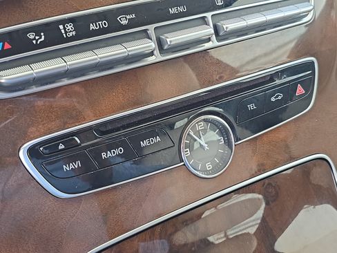 Used 2015 Mercedes-Benz C 300 Sedan image 29