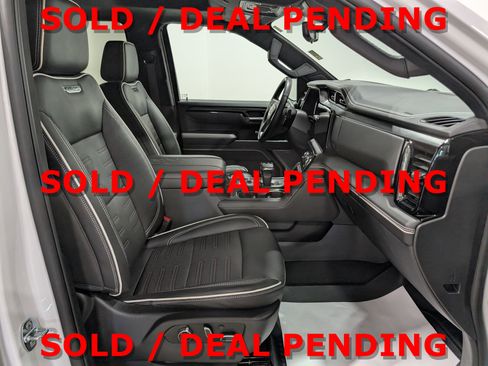 Used 2023 GMC Sierra 1500 AT4X AWD/4WD image 20