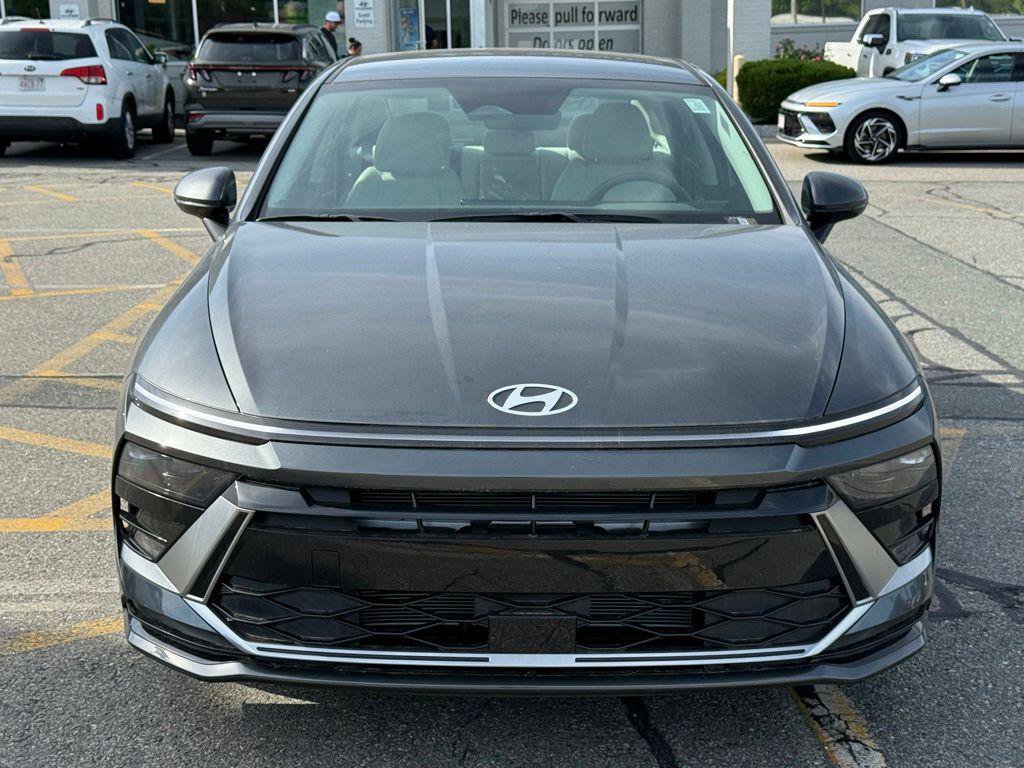 New 2026 Hyundai Sonata SEL FWD image 8
