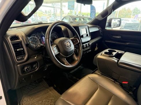 Used 2022 RAM 1500 Tradesman RWD image 2