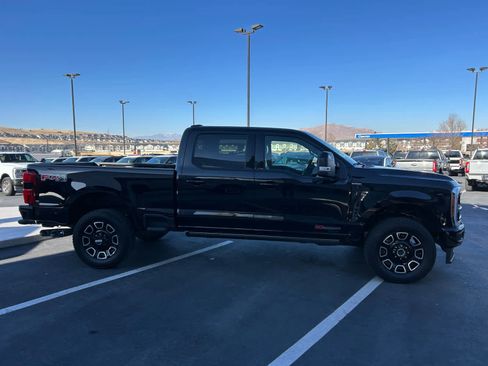 Certified 2025 Ford F350 Platinum image 7