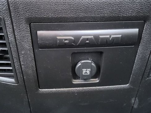 Used 2019 RAM 1500 Lone Star AWD/4WD image 24