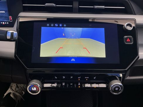 New 2027 Chevrolet Bolt LT w/ Comfort Package FWD image 17