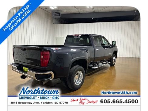 Used 2024 Chevrolet Silverado 3500 LTZ w/ LTZ Convenience Package AWD/4WD image 6