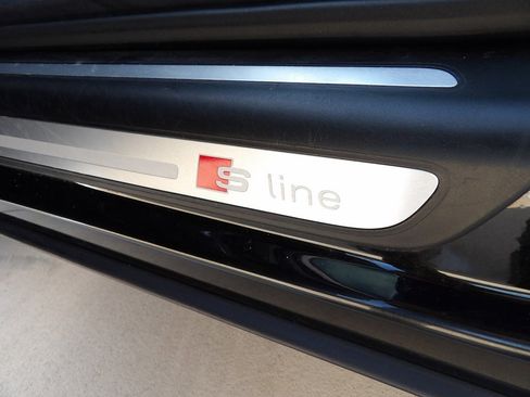 Used 2018 Audi Q3 2.0T Premium Plus w/ Premium Plus Package image 13