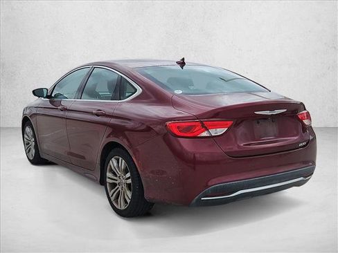 Used 2015 Chrysler 200 Limited w/ Convenience Group image 7