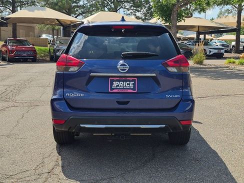 Used 2019 Nissan Rogue SV w/ Premium Package AWD/4WD image 6