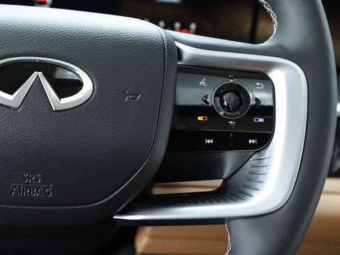 New 2026 INFINITI QX80 Luxe w/ Cargo Package AWD/4WD image 22