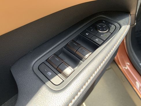 Used 2025 Lexus RX 350 Premium w/ Accessory Package FWD image 15