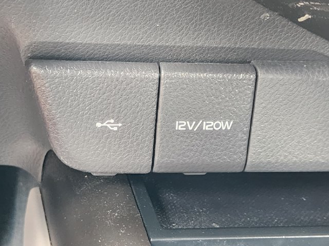 Used 2023 Toyota Camry SE FWD image 15