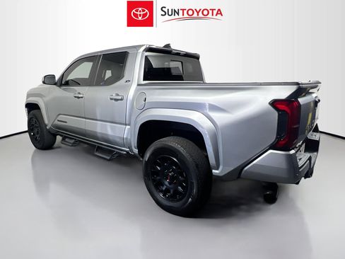 Used 2024 Toyota Tacoma SR5 AWD/4WD image 6