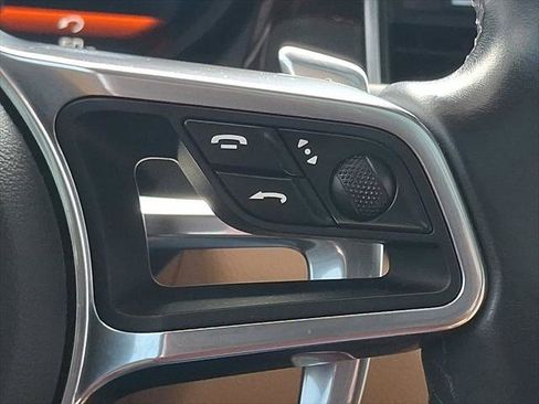 Used 2018 Porsche Macan S AWD/4WD image 26