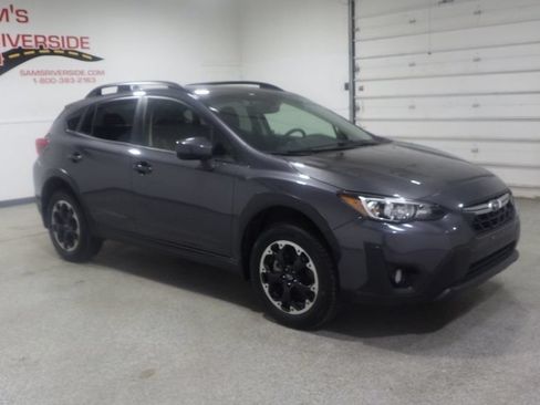Used 2023 Subaru Crosstrek 2.0i Premium AWD/4WD image 5