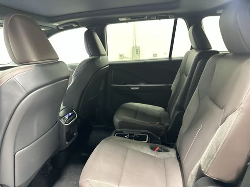 Certified 2025 Lexus TX 350 AWD w/ Technology Package image 32