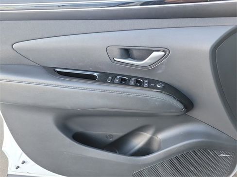 Certified 2022 Hyundai Tucson Limited w/ Cargo Package image 20