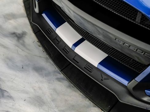 Used 2022 Ford Mustang Shelby GT500 w/ Technology Package image 35