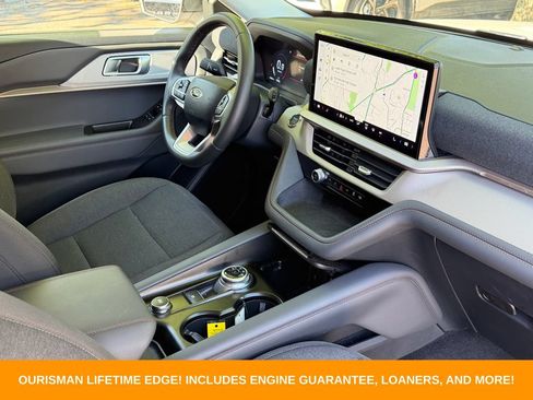 Used 2025 Ford Explorer Active RWD image 22