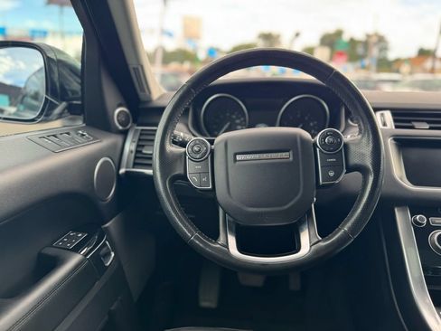Used 2017 Land Rover Range Rover Sport HSE AWD/4WD image 15