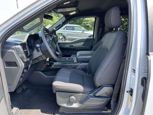 Used 2025 Ford F150 STX w/ STX Black Appearance Package AWD/4WD image 14