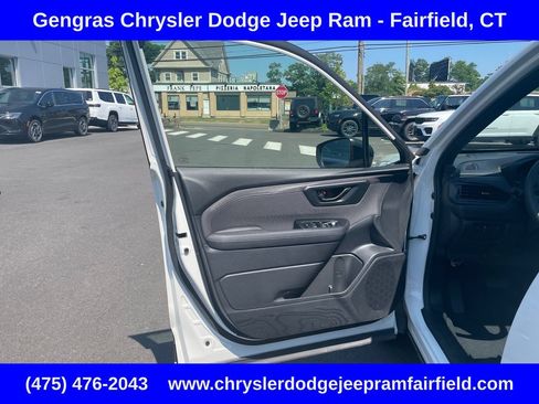 Used 2025 Subaru Forester Premium AWD/4WD image 45