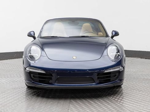 Used 2015 Porsche 911 Targa 4 AWD/4WD image 3
