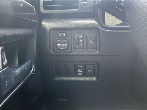 Used 2023 Toyota 4Runner TRD Off-Road Premium w/ Moonroof Package AWD/4WD image 34