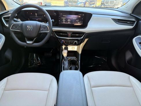 Used 2024 Buick Encore GX Sport Touring image 12