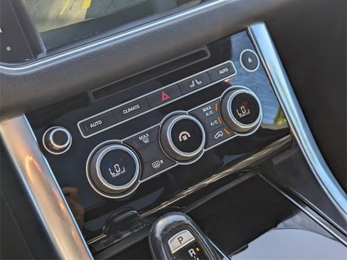 Used 2016 Land Rover Range Rover Sport Supercharged image 22
