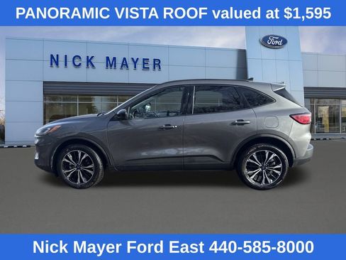 Used 2022 Ford Escape SEL w/ SEL Stealth AWD Package image 3