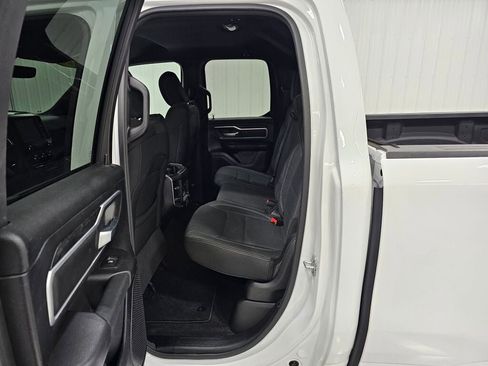 Used 2021 RAM 1500 Big Horn AWD/4WD image 12