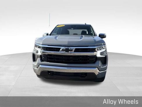 Used 2024 Chevrolet Silverado 1500 LT AWD/4WD image 5