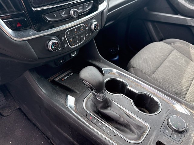 Used 2023 Chevrolet Traverse LT AWD/4WD image 18
