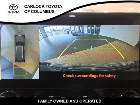 Used 2023 Toyota Highlander Platinum image 29