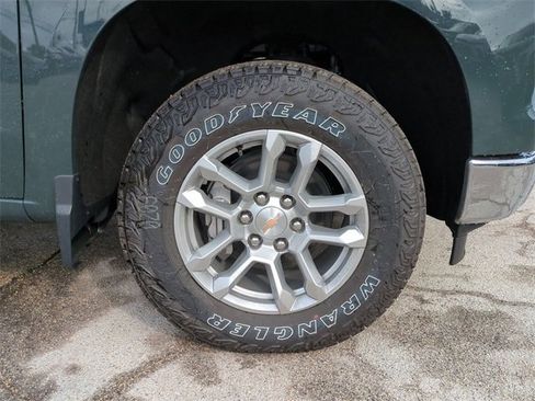 New 2026 Chevrolet Silverado 1500 LT image 11